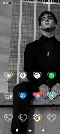 Screenshot_2025-09-14-10-23-35-980_launcher.mi.launcher.v2.jpg