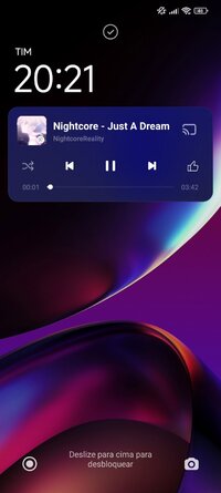 Screenshot_2025-09-20-20-21-08-799_lockscreen.jpg