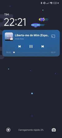 Screenshot_2025-09-24-22-21-04-653_lockscreen.jpg