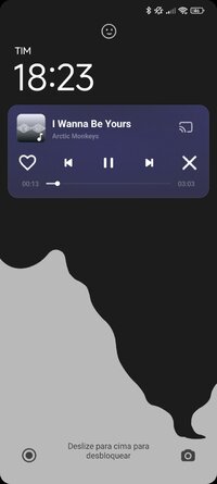 Screenshot_2025-09-26-18-23-42-892_lockscreen.jpg