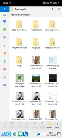 Screenshot_2025-10-05-12-39-43-090_com.protheme.launcher.winx2.launcher.jpg