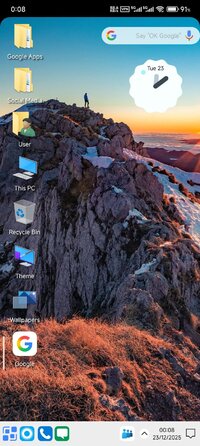 Screenshot_2025-12-23-00-08-53-845_com.protheme.launcher.winx2.launcher.jpg