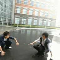 发呆的小熊